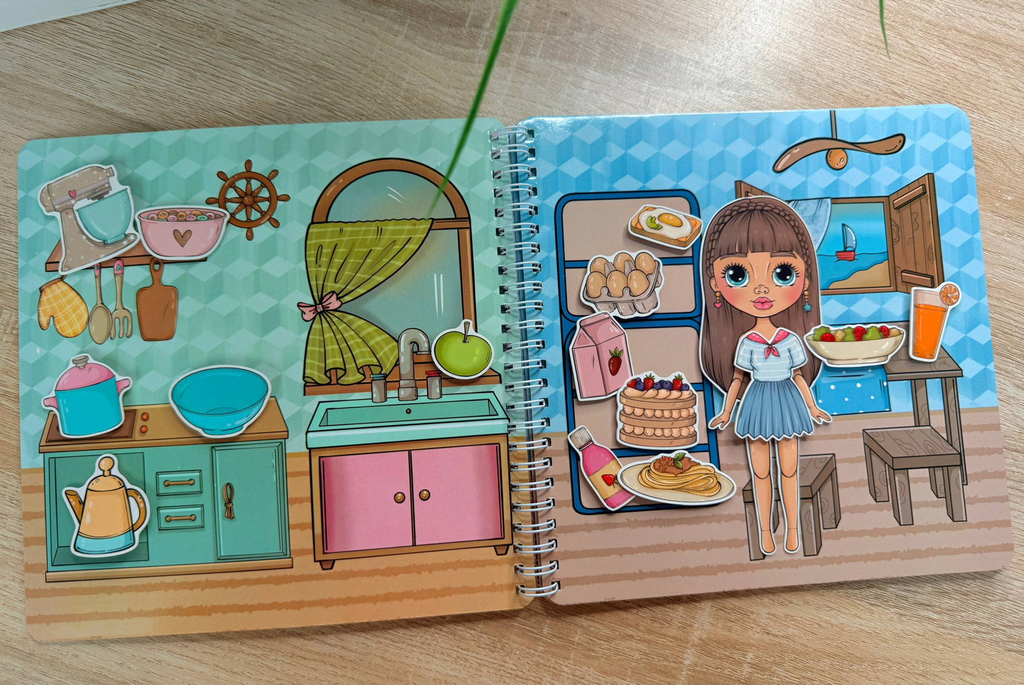 Sea House – Paper Dolls Activity Book (Velcro Dress-Up, 2 Dolls, Coastal Rooms) | Spring Acorn